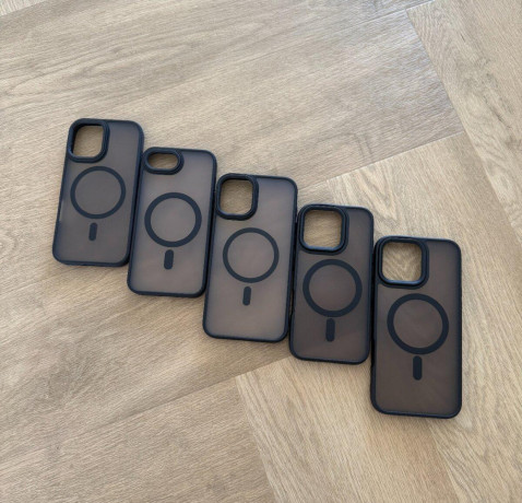 iphone-16-black-big-0