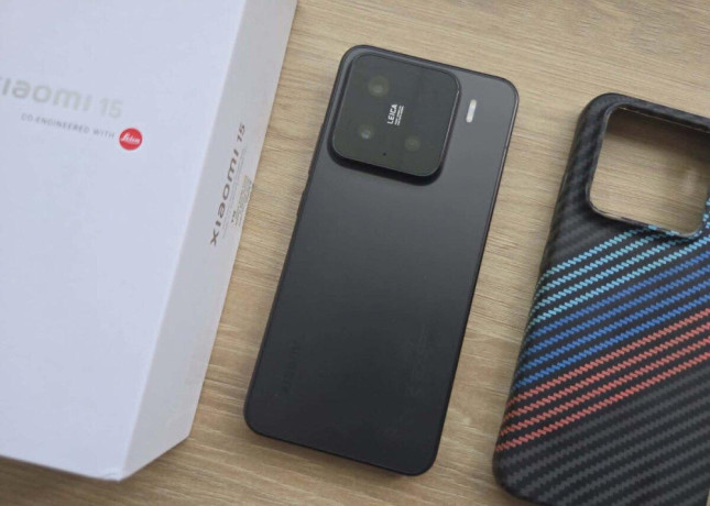 xiaomi-15-12gb512gb-top-stav-krytysklazaruka-big-0