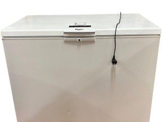whirlpool-whe31352-f-pultova-mraznicka-311-l-a