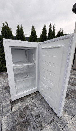 skrinova-mraznicka-gorenje-61-l-big-1