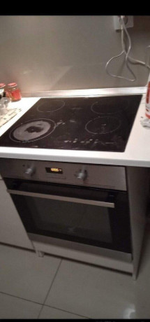 sklokeramicka-varna-doska-electrolux-big-0