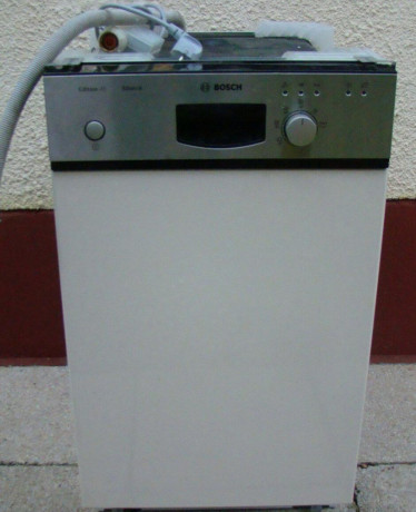umyvacka-riadu-bosch-sirka-45-cm-vstavana-big-0