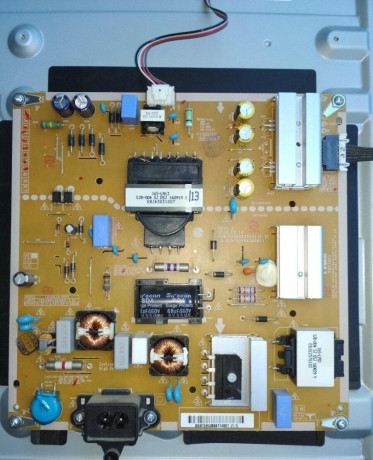 rozpredam-tv-lg-49uh603v-big-1