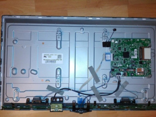 rozpredam-tv-lg-32lh570u