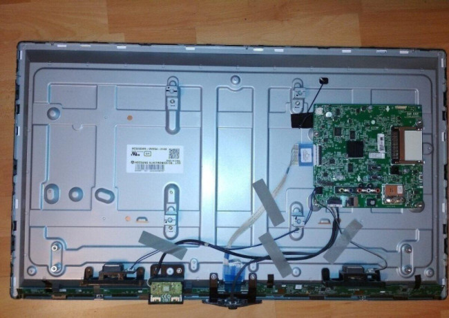 rozpredam-tv-lg-32lh570u-big-0
