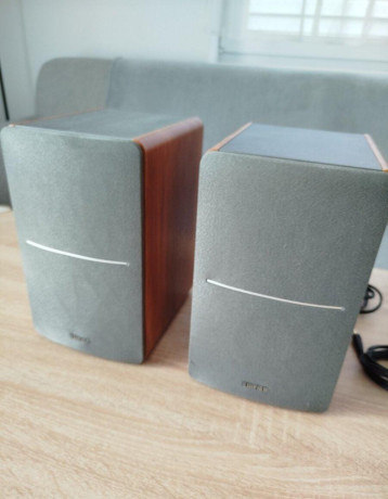 reproduktory-edifier-r1280t-big-2