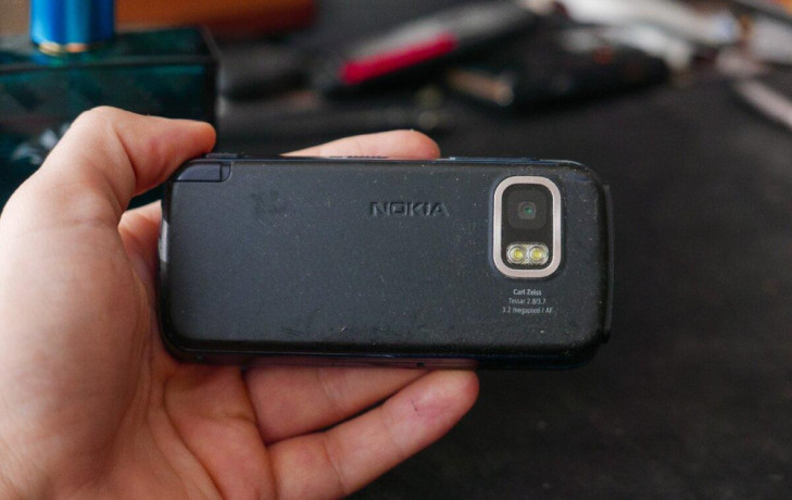 nokia-5800-big-2