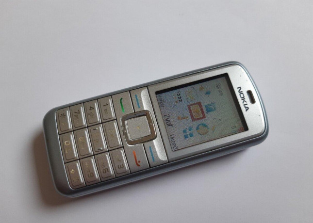 nokia-6070-odblokovana-plne-funkcna-0949-626-317-big-0