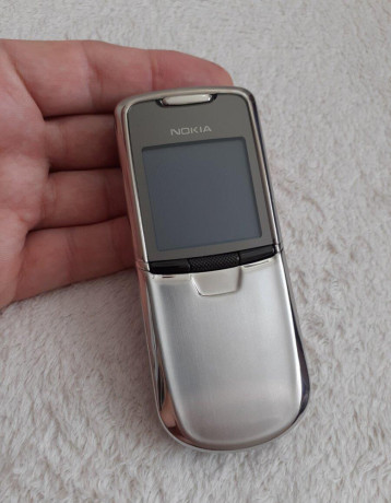nokia-8800-big-0