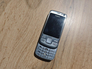 nefunkcna-nokia-6600i-slide