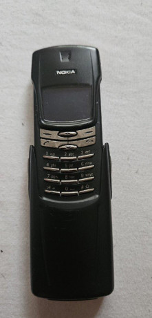 nokia-8910i-big-1