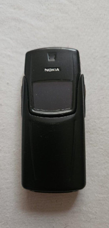 nokia-8910i-big-0