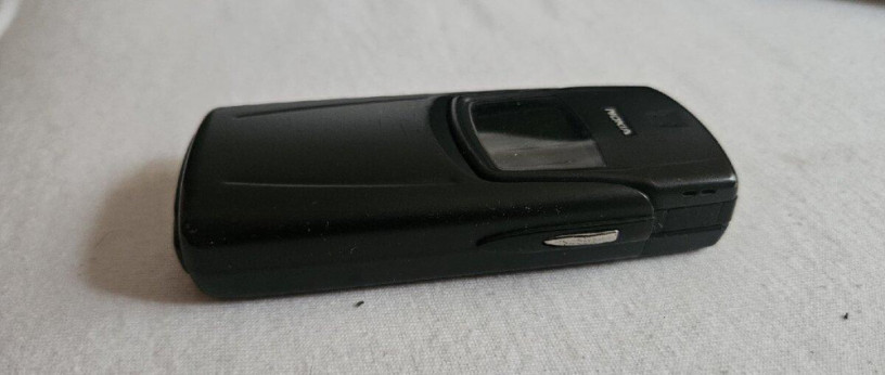 nokia-8910i-big-4