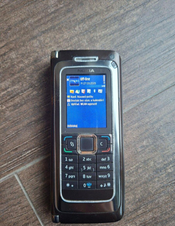 nokia-e90-1-type-ra-6-top-rarita-2007-big-1