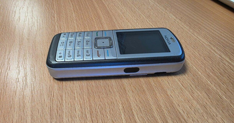 predam-nokia-6070-big-2
