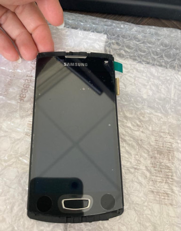 lcd-display-dotykova-doska-predny-kryt-samsung-wave-iii-big-0