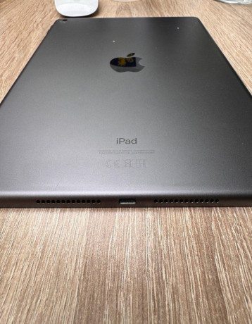 ipad-32gb-8th-generation-wi-fi-big-4