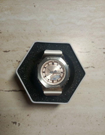 damske-hodinky-g-shock-casio-sparkle-of-winter-big-0