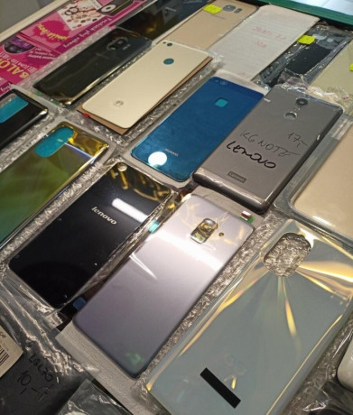 zadny-kryt-samsung-huawei-iphone-sony-xperia-big-1