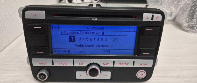 autoradio-rns300-volkswagen-big-1