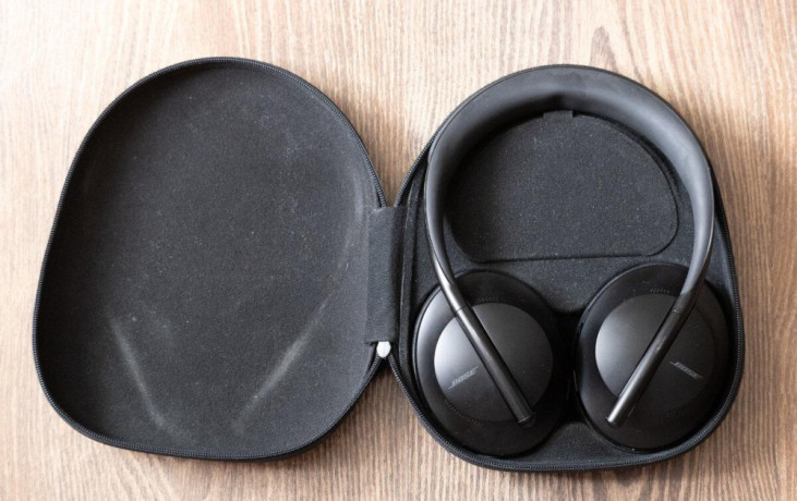 bose-nc-700-noise-cancelling-headphones-big-0