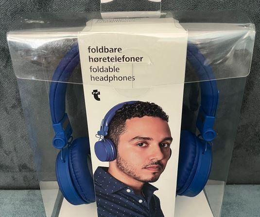 sluchadla-kablove-modre-big-0