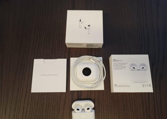 sluchadla-airpods-gen3-big-3