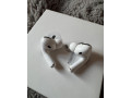 air-pods-pro-1-small-3