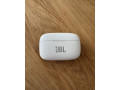 jbl-300-tws-small-2