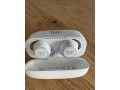 jbl-300-tws-small-4
