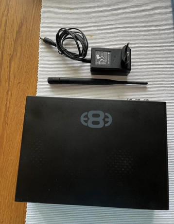 mede8er-med800x3d-big-2