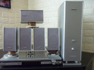 domace-kino-receiver-panasonic