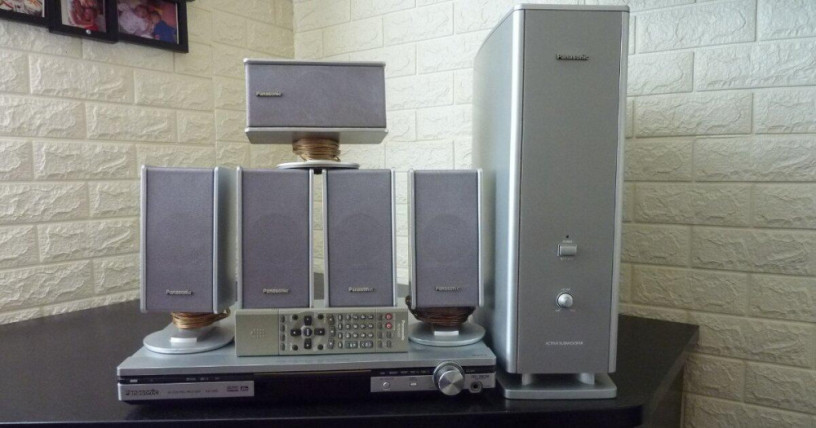 domace-kino-receiver-panasonic-big-0