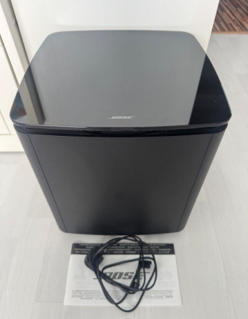 bose-acoustimass300bassmodule700-subwoofer-big-0