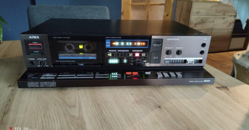 aiwa-ad-r550-big-1