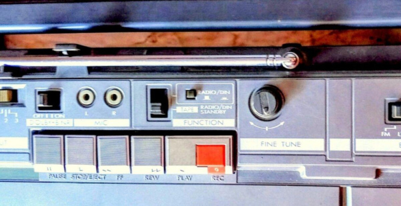 radiomagnetofon-jvc-rc-770-le-big-3