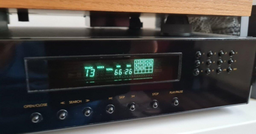 musical-fidelity-elektra-e60-legendarny-high-end-cd-prehr-big-0