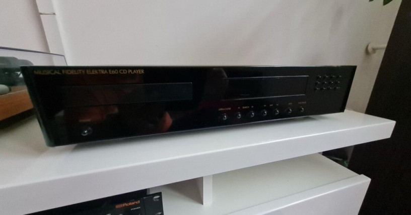 musical-fidelity-elektra-e60-legendarny-high-end-cd-prehr-big-3
