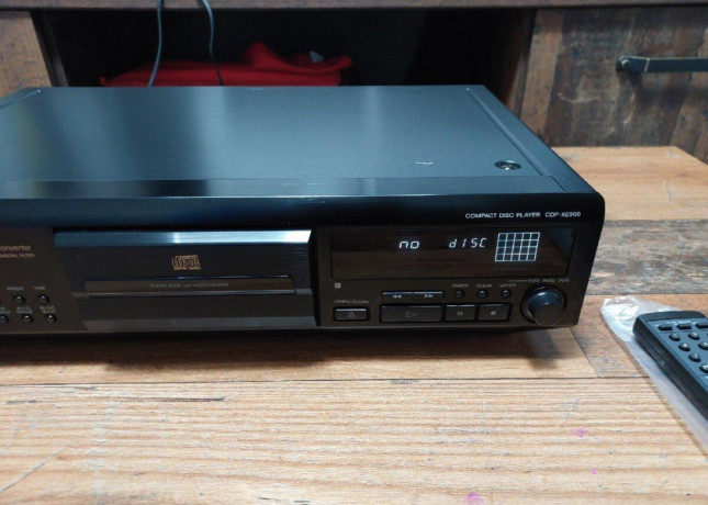 sony-cdp-xe900-big-2