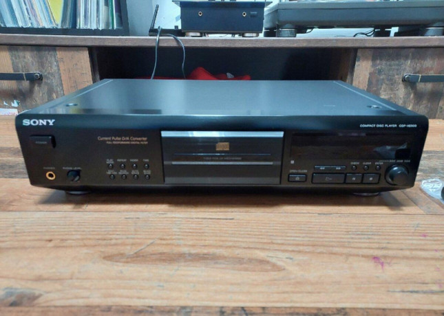 sony-cdp-xe900-big-0