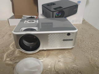 projektor-kruger-matz-s-wifi-a-bluetooth