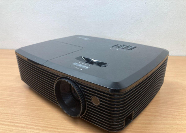 optoma-hd142x-full-hd-rezervovane-big-1