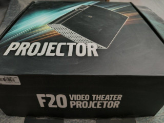 top-projektor-f20