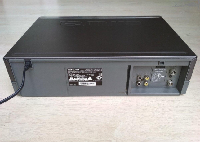 videorekorder-aiwa-hv-gx10ph-big-3