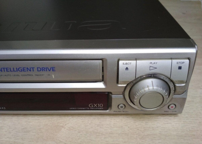 videorekorder-aiwa-hv-gx10ph-big-2