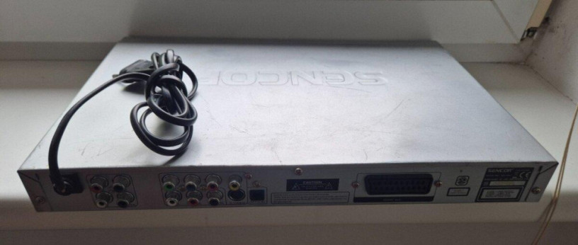 dvd-player-sencor-sdv-5507-big-2