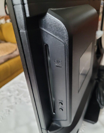televizor-plus-dvd-big-1