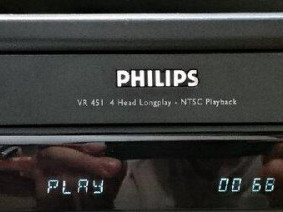 philips-vr451-4-hlavovy-videorekorder