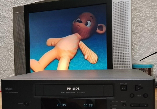 philips-vr451-4-hlavovy-videorekorder-big-1