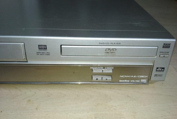 videorekorder-panasonic-nv-vp31-hi-fi-sqpb-big-2